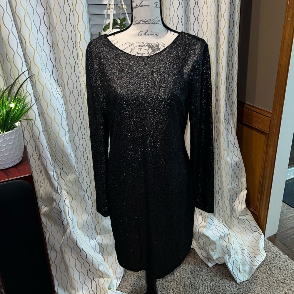NWOT Jennifer Lopez shimmer bodycon dress. 🖤
